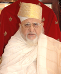 Huzoor-e-'Aali Sultaan ul-Mumineen Qiblat ul-Muqineen Syedna Abu Haatim Taiyeb Ziyauddin saheb (tus)